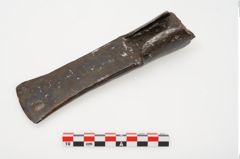 Foto von Eisenschaftlappenbeil (NHMW-PRAE-025059)